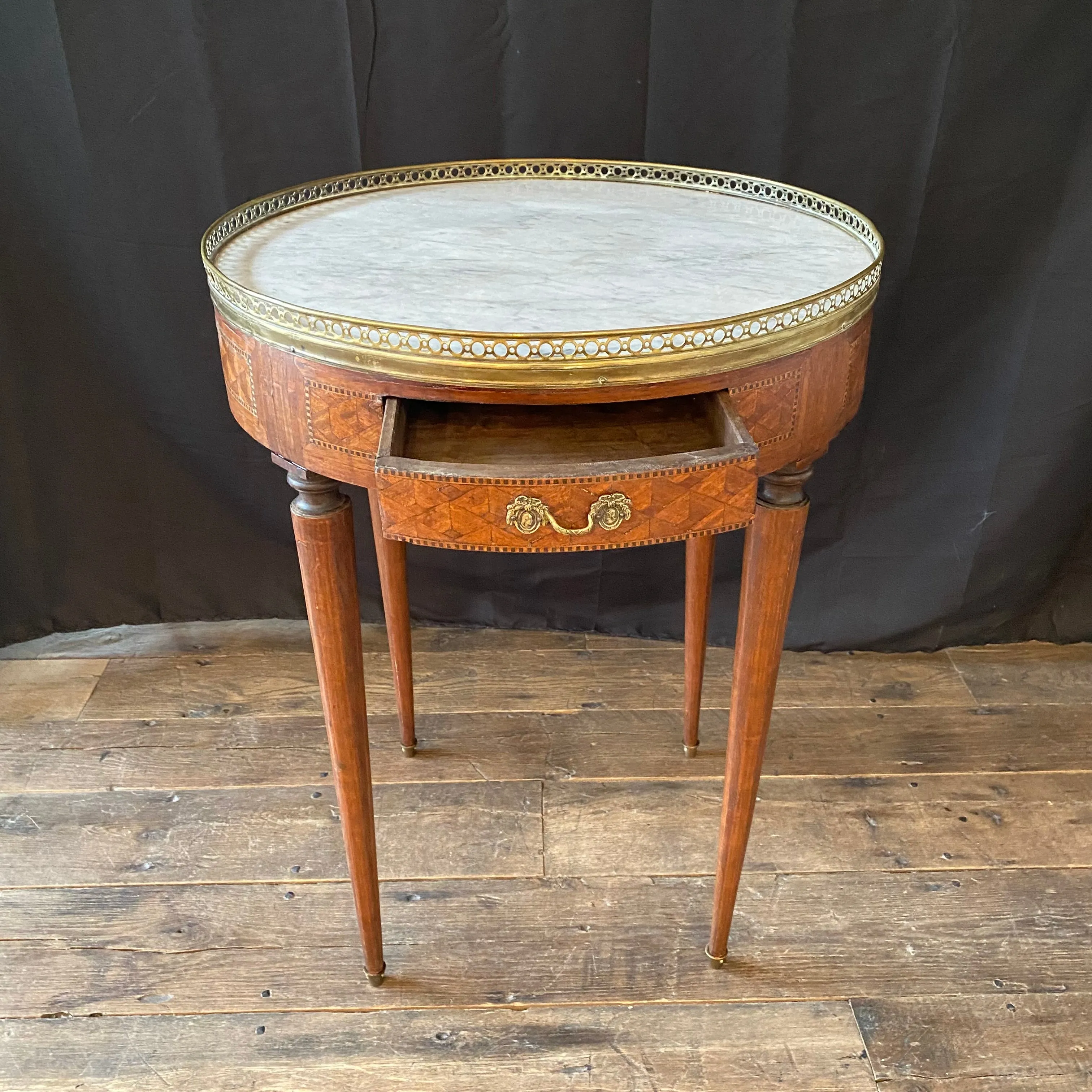 19th Century French Round Carrera Marble Top Side Table, Accent Table or Bouillotte Table with Original Exquisite Napoleonic Figural Pulls and Bronze Gallery