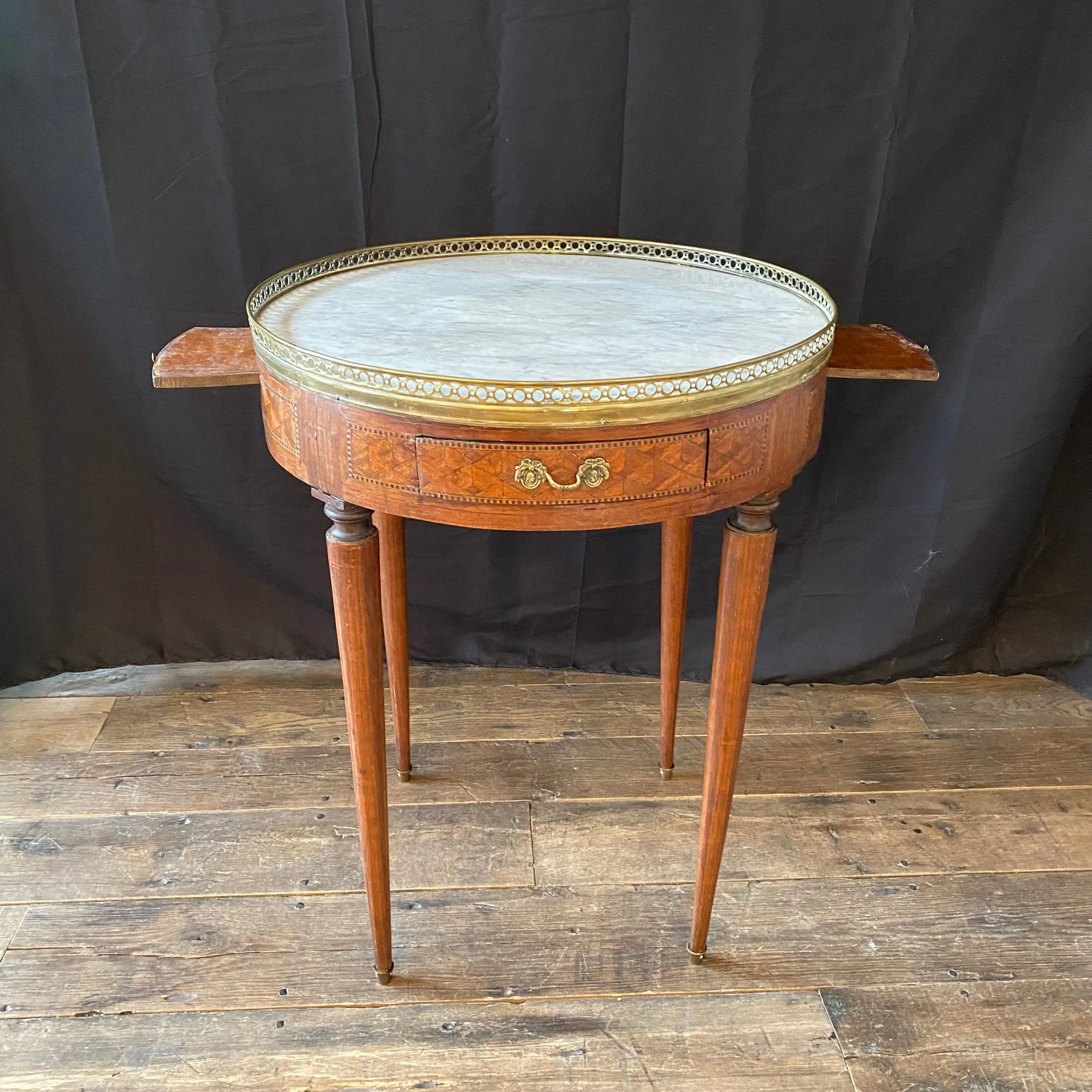 19th Century French Round Carrera Marble Top Side Table, Accent Table or Bouillotte Table with Original Exquisite Napoleonic Figural Pulls and Bronze Gallery