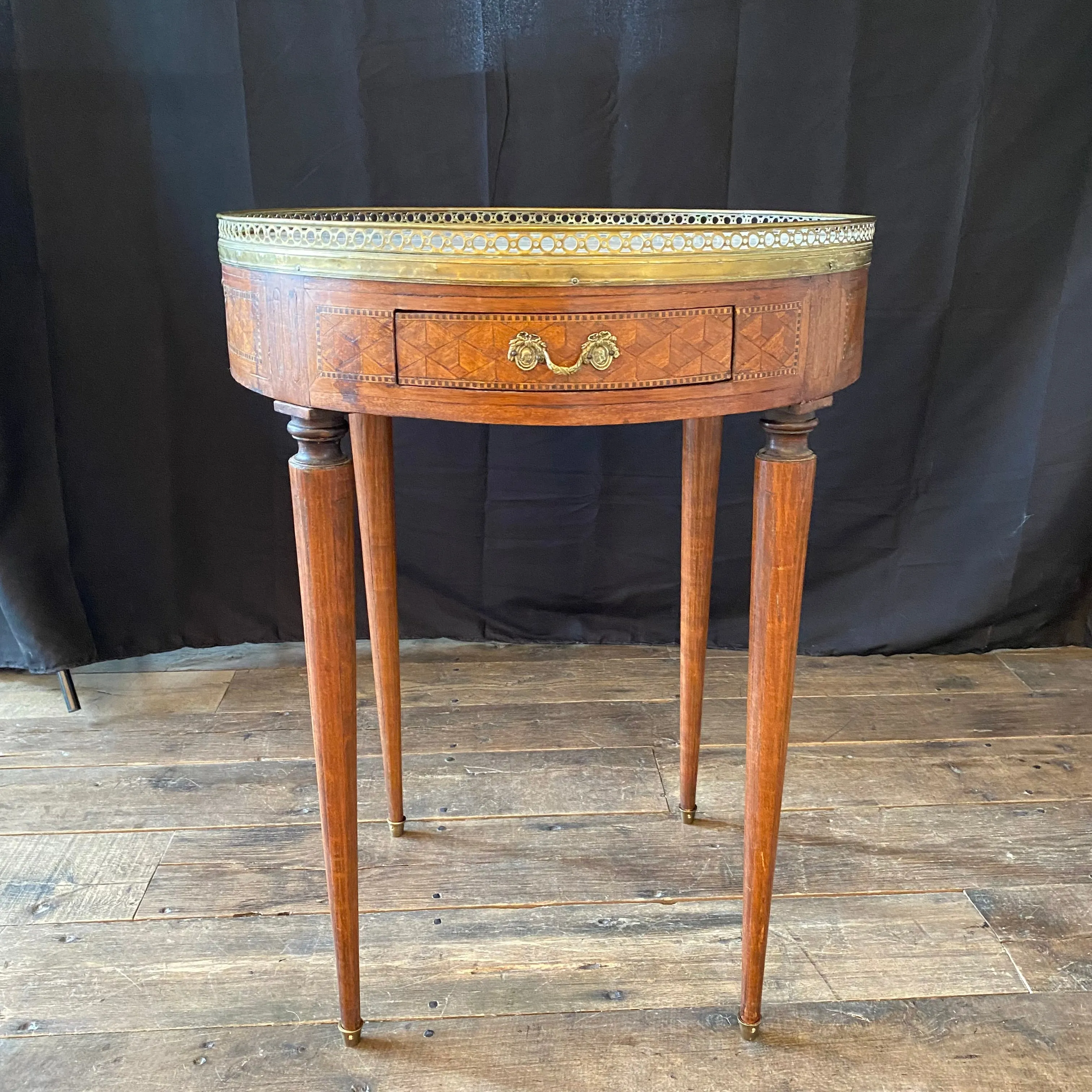 19th Century French Round Carrera Marble Top Side Table, Accent Table or Bouillotte Table with Original Exquisite Napoleonic Figural Pulls and Bronze Gallery