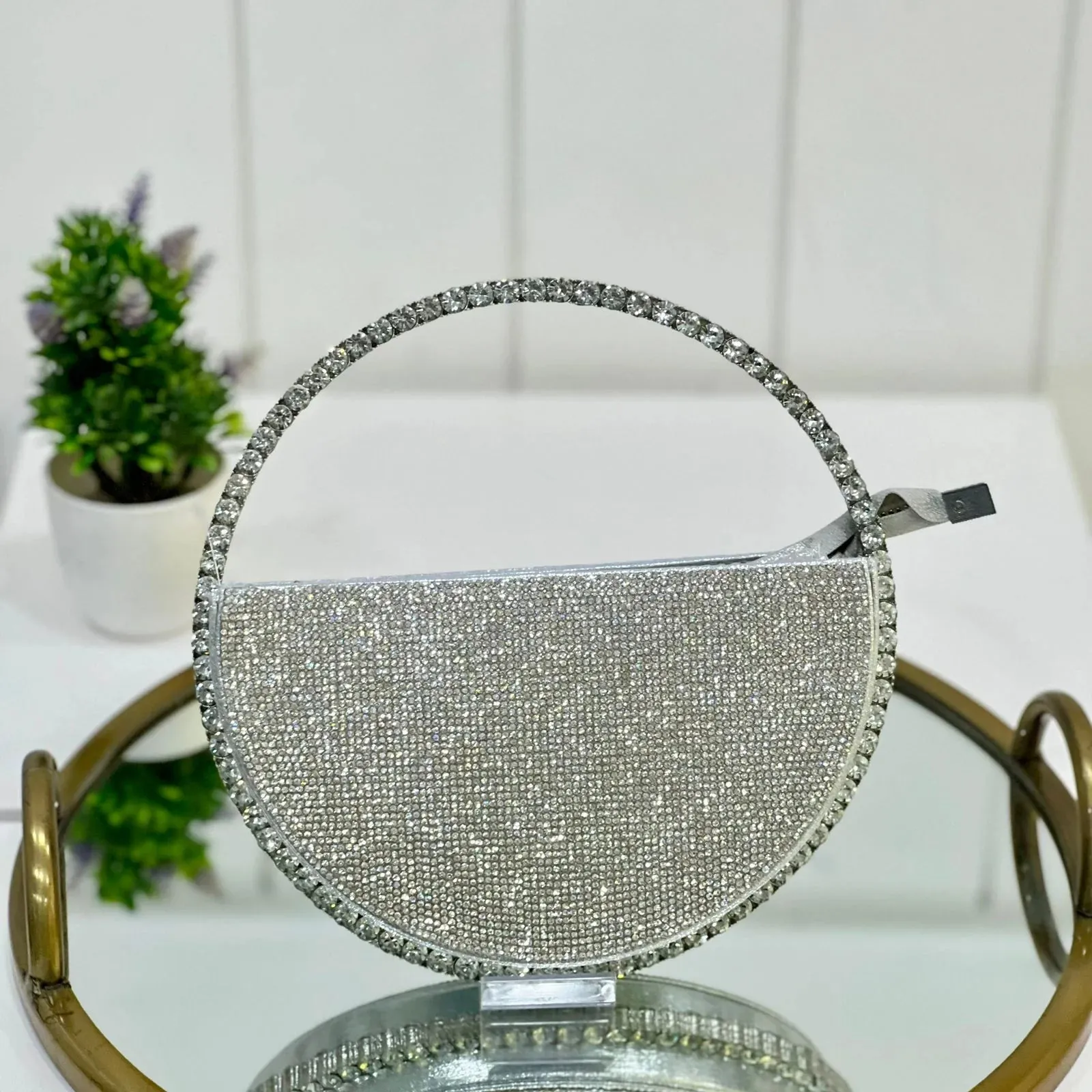 Berness Halo Shaped Clutch