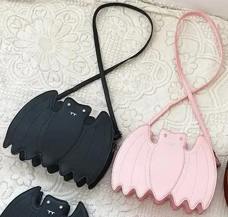 Its Freakin Bats Purse