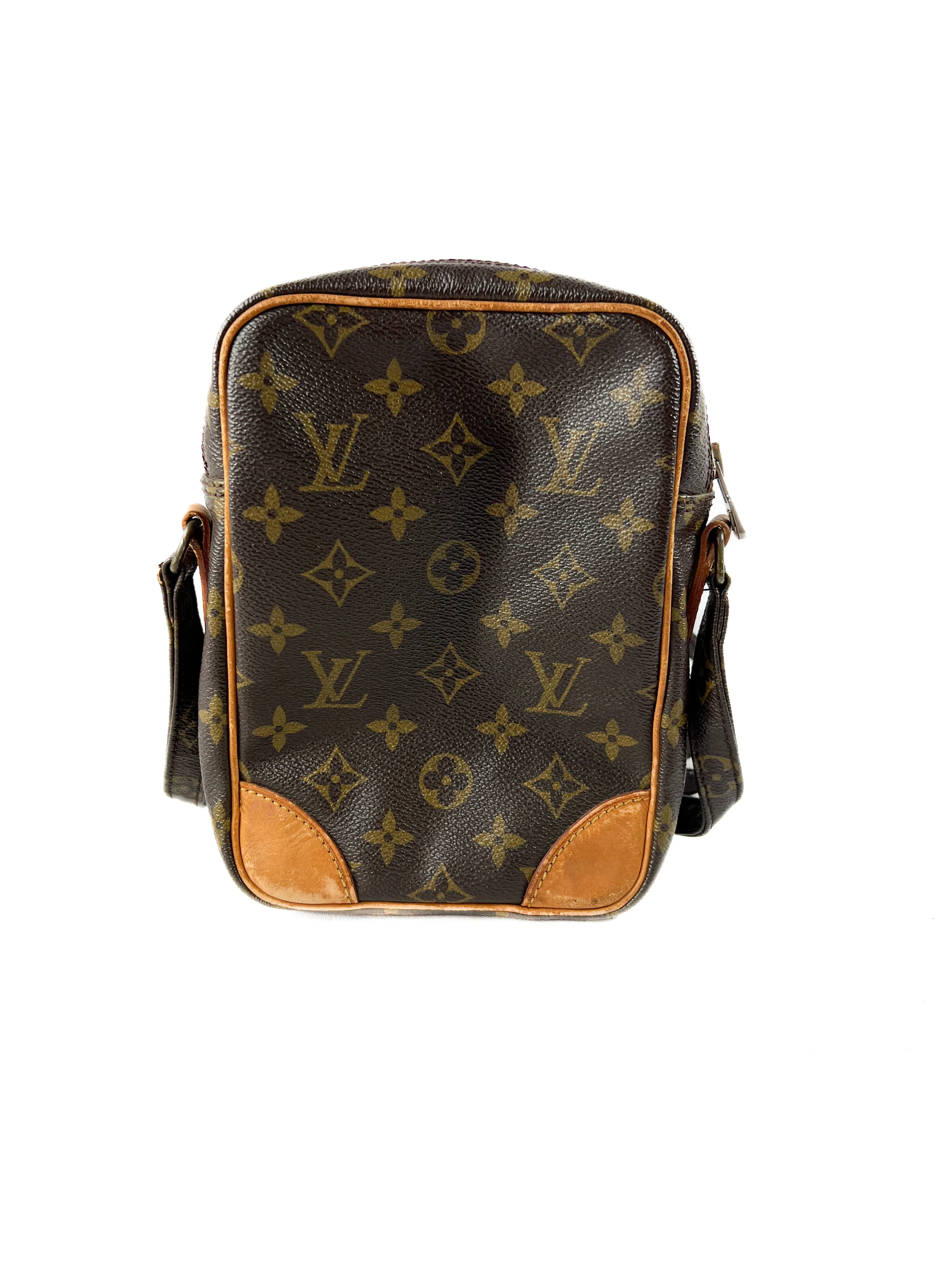 Louis Vuitton monogram vintage Amazon crossbody 843